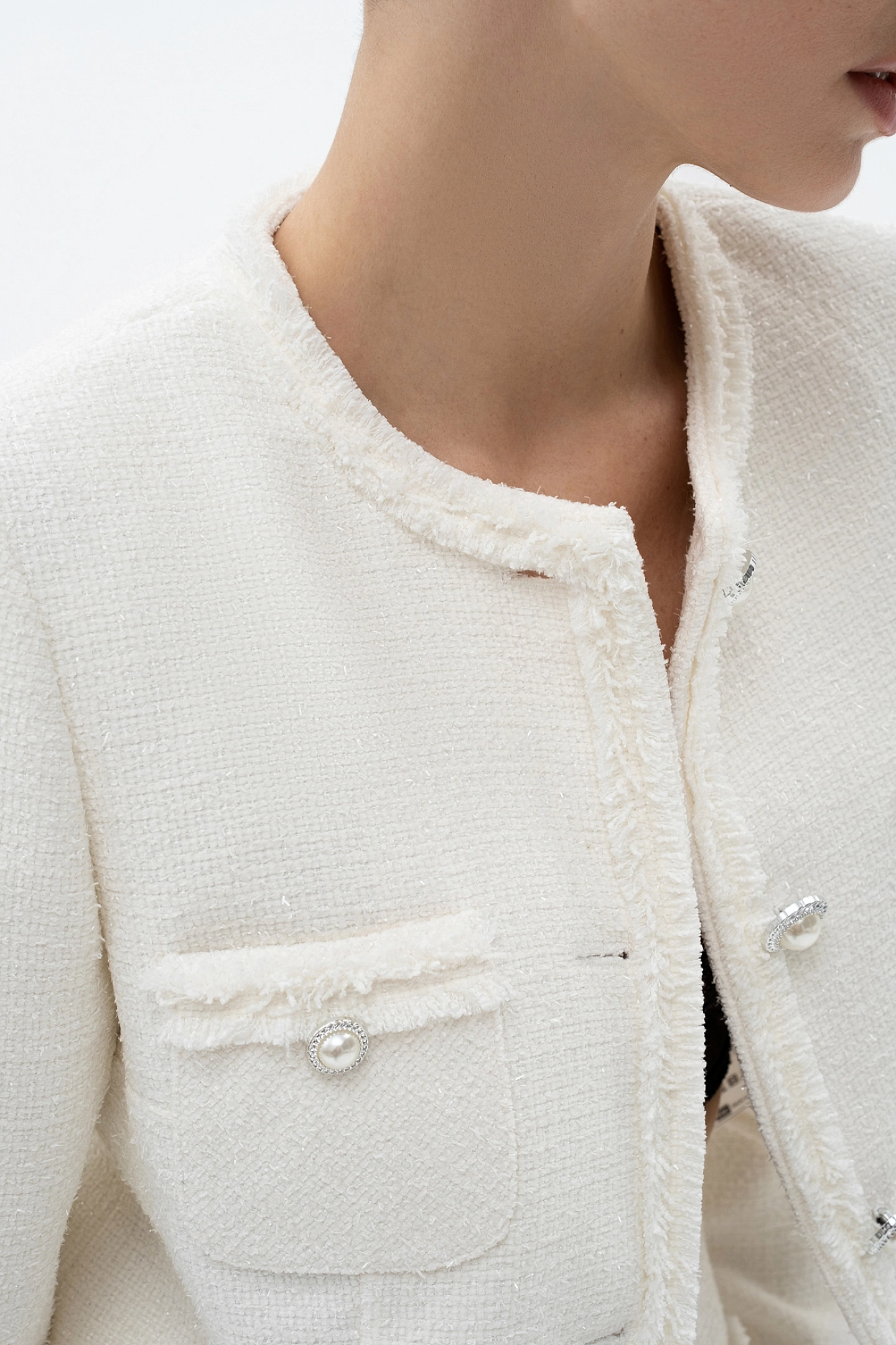 Жакет короткий и юбка-мини из твида