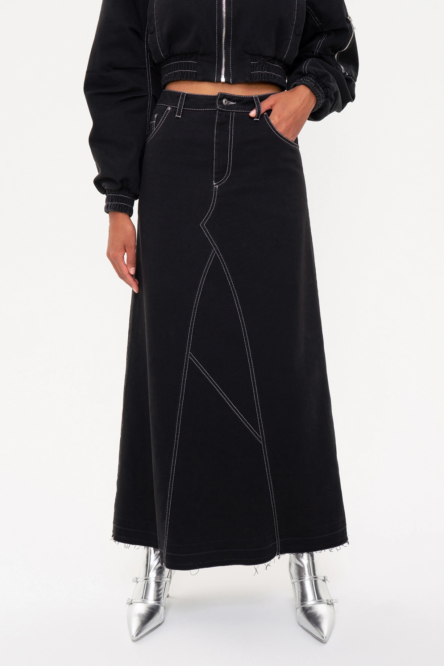 Бомбер короткий с широким рукавом и юбка макси джинсовая