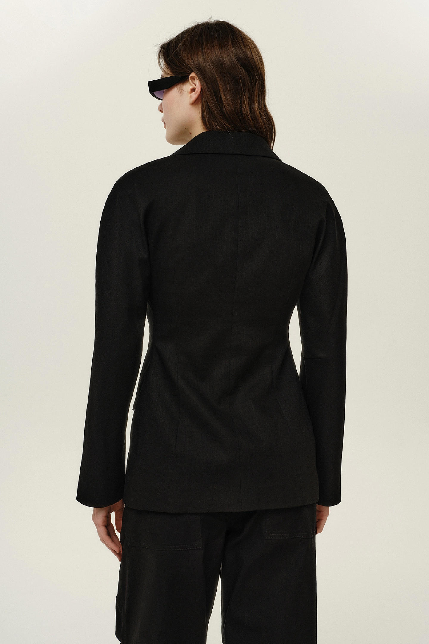 Комплект из жакета и спортивных брюк