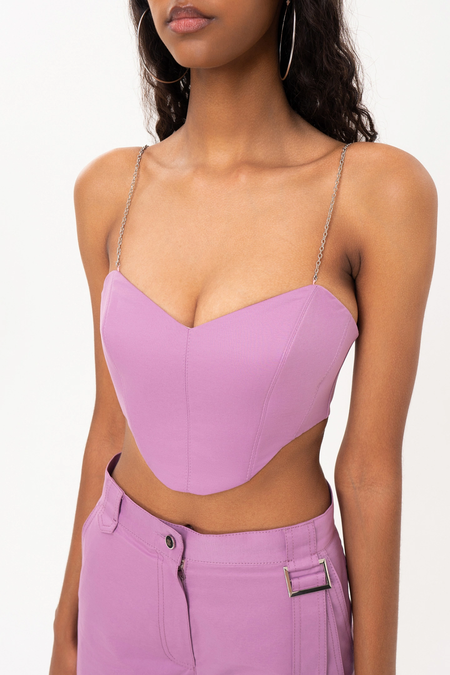 Топ-бюстье со шнуровкой и брюки-карго