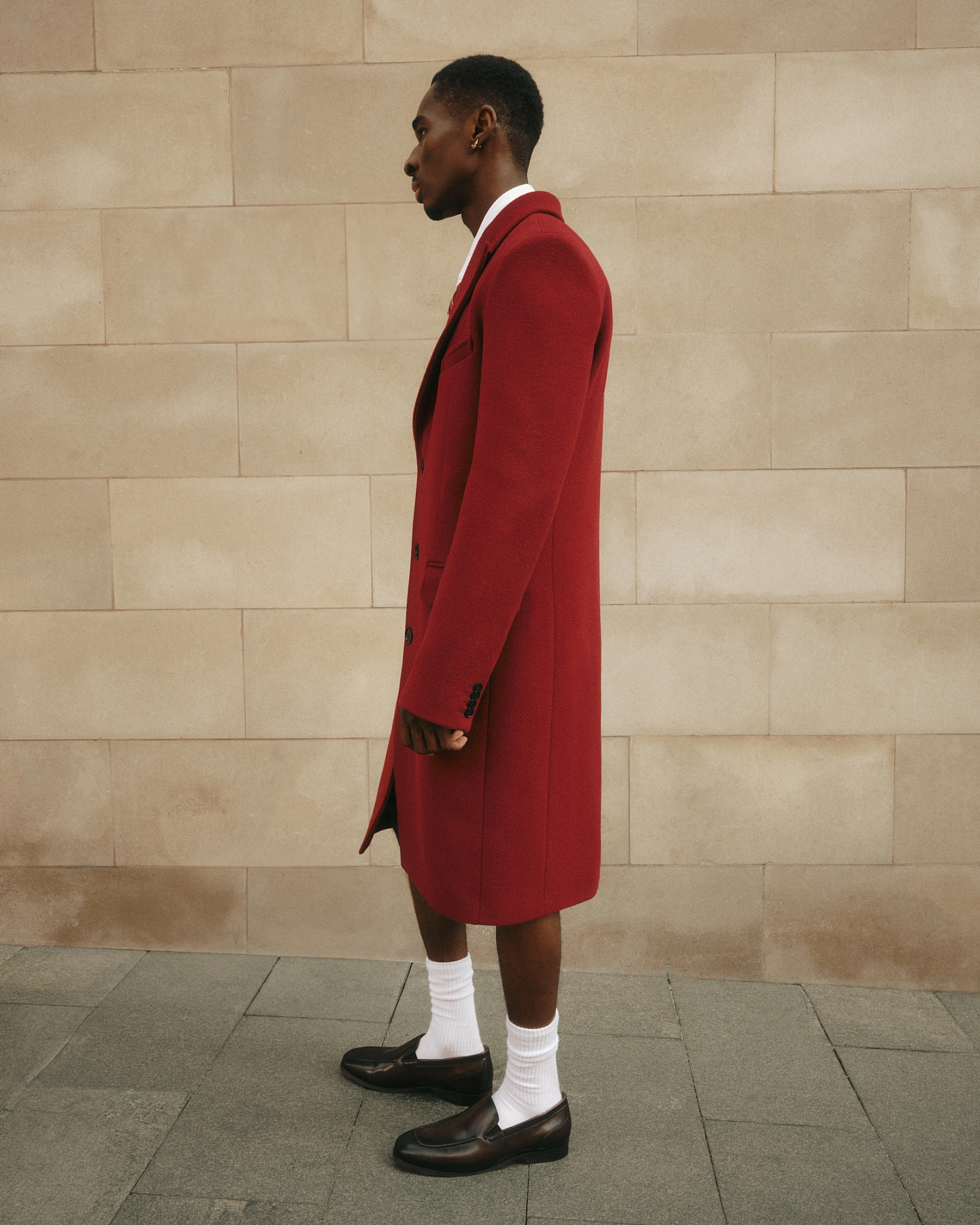 Пальто мужское строгое