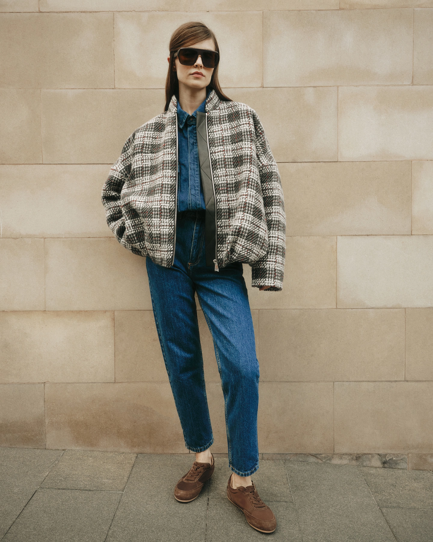 Бомбер объемный из пальтовой ткани