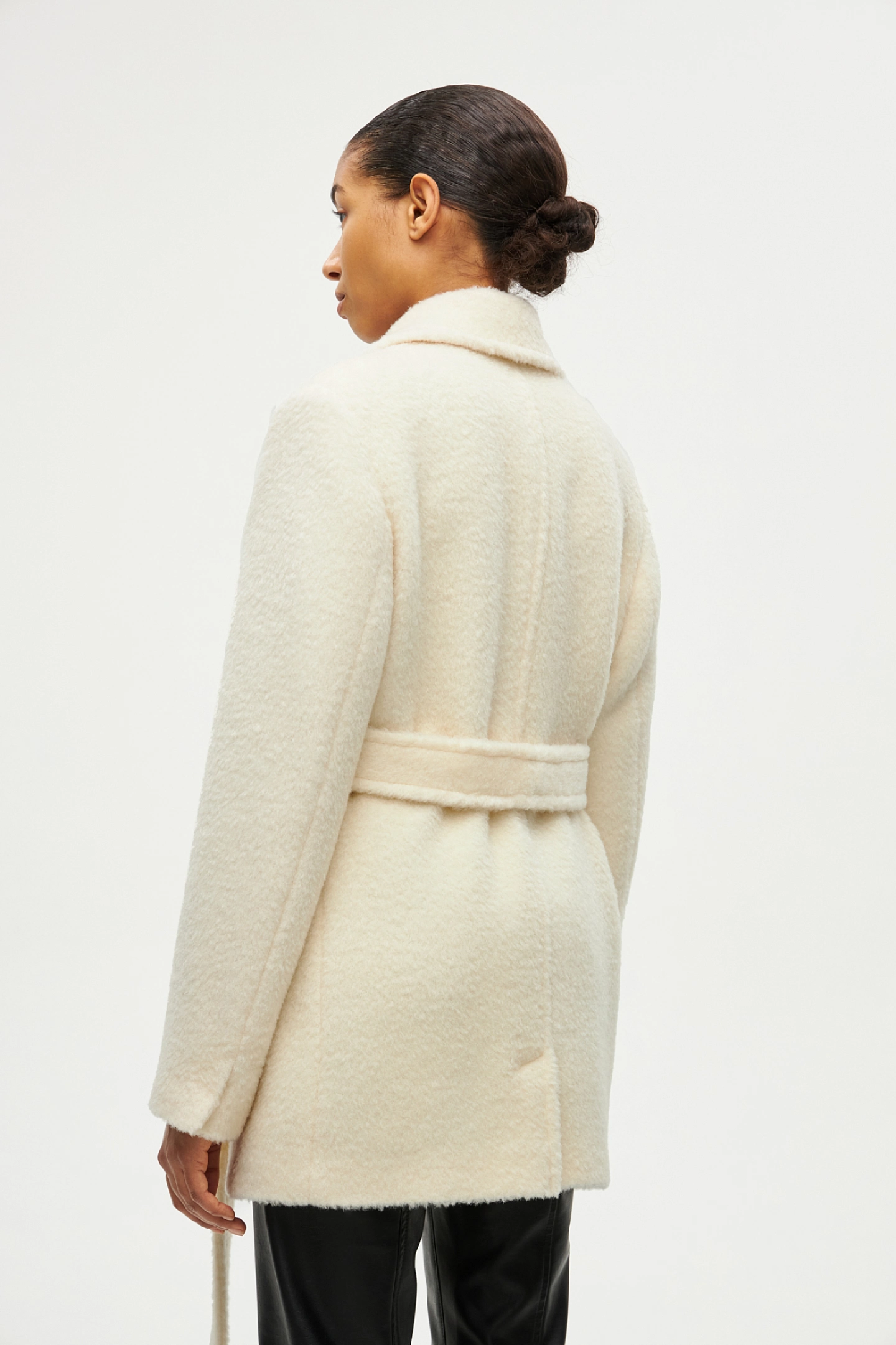 Пальто - бушлат короткое