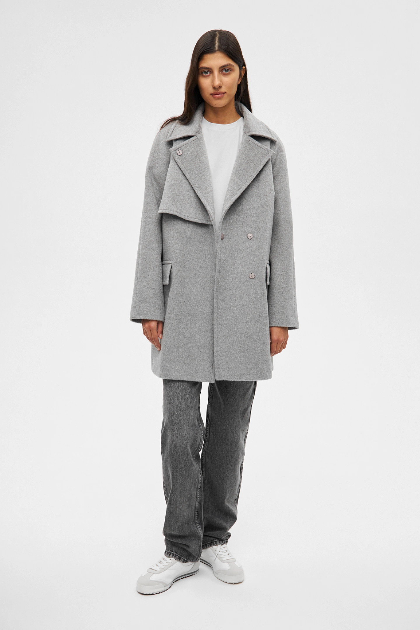 Полупальто с отлетной кокеткой