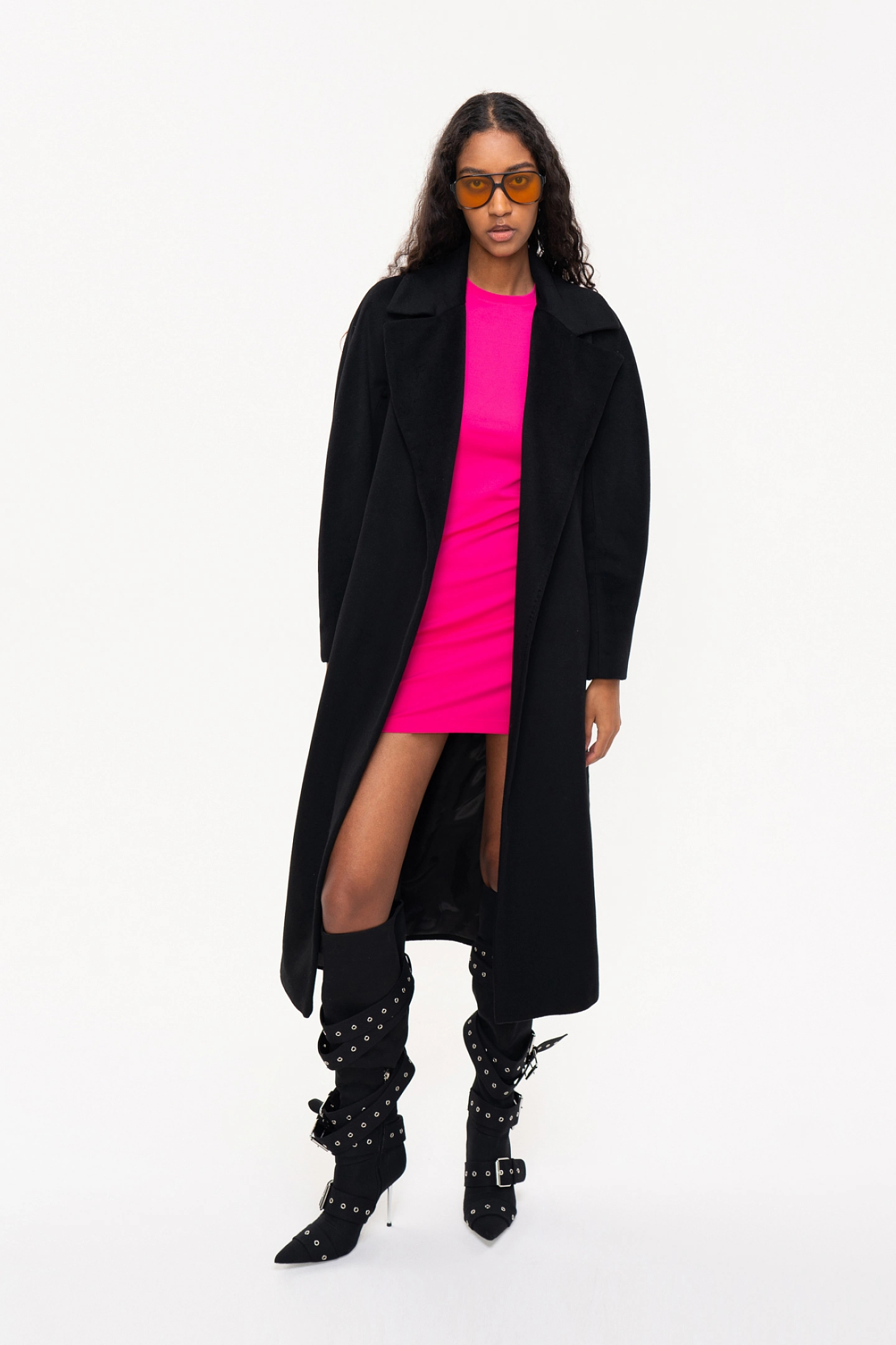 Пальто-халат с цельнокроеным рукавом