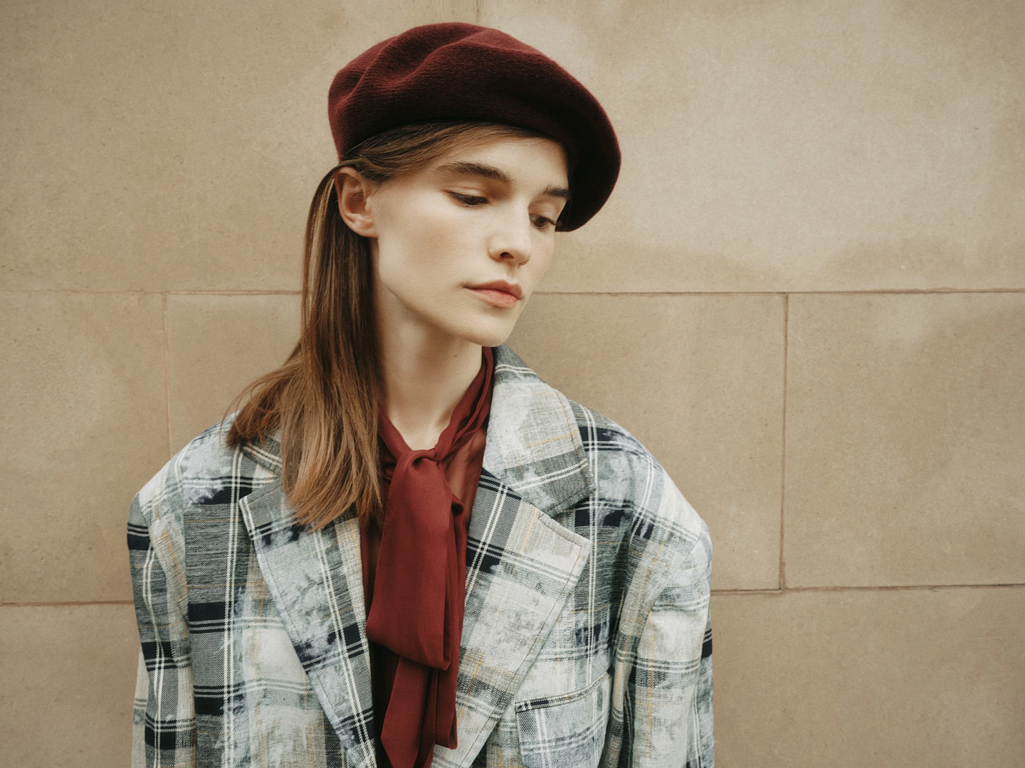 Жакет оверсайз и юбка мини в клетку